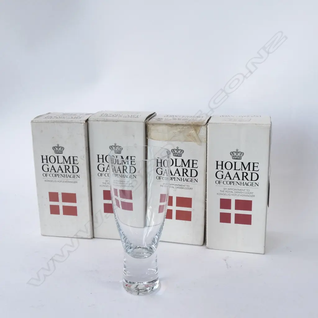 FOUR HOLMEGAARD WINE GLASSES IN BOXES Image 1++