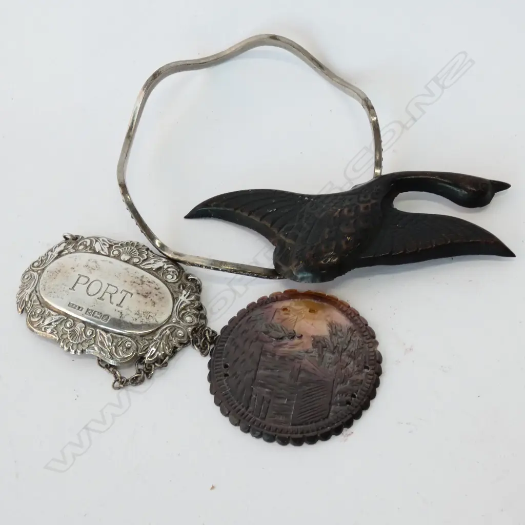 SILVER 'PORT' DECANTER LABEL + 3 OTHER COLLECTABLES... Image 1++