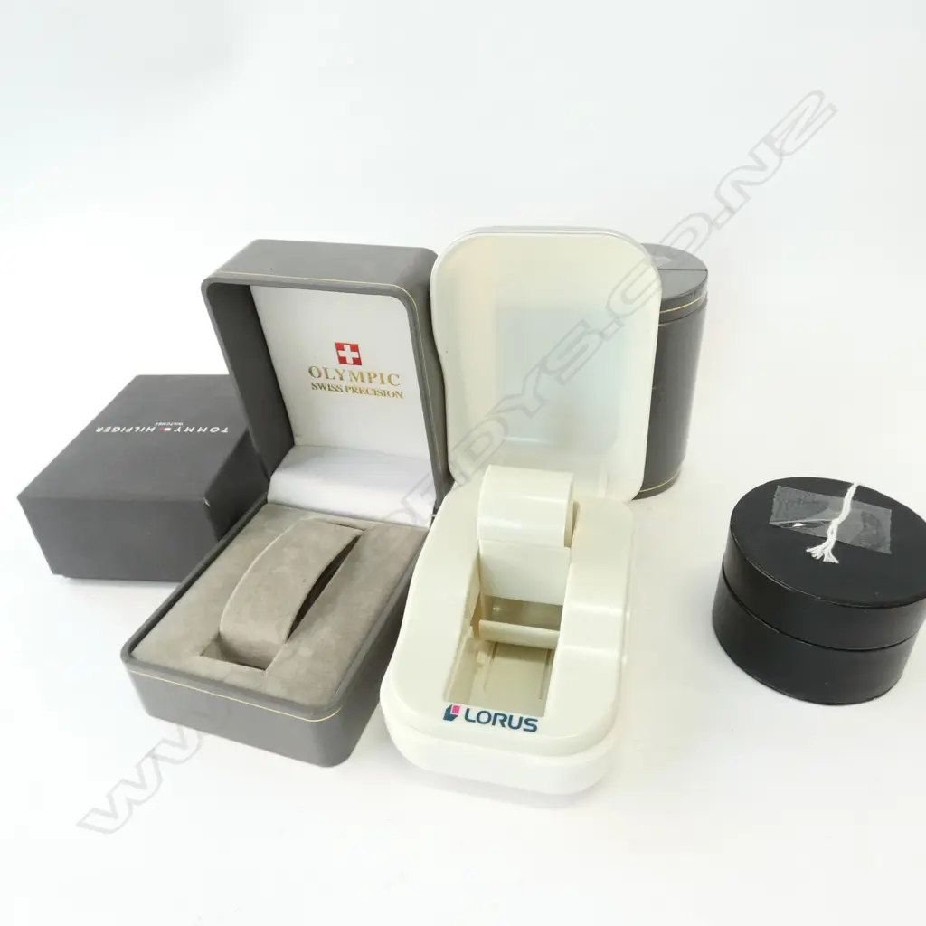 ASST WATCH BOXES ONLY BUGARI/HIFIGER Image 1++