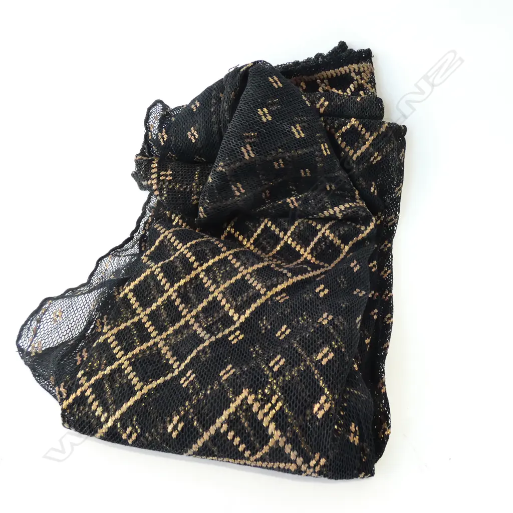 ART DECO COTTON MESH & COTTON SHAWL  Image 1++