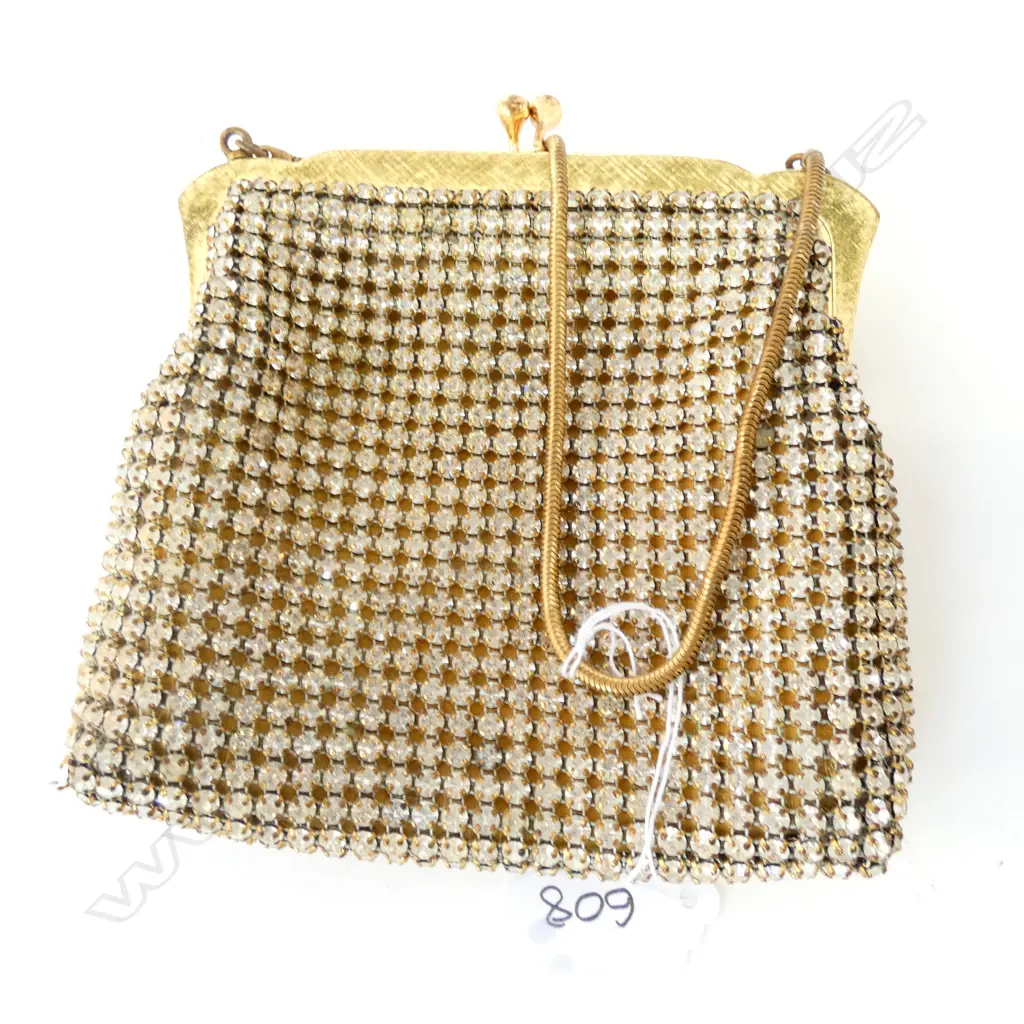VINTAGE OROTON HANDBAG IN ORIGINAL BOX  Image 1++