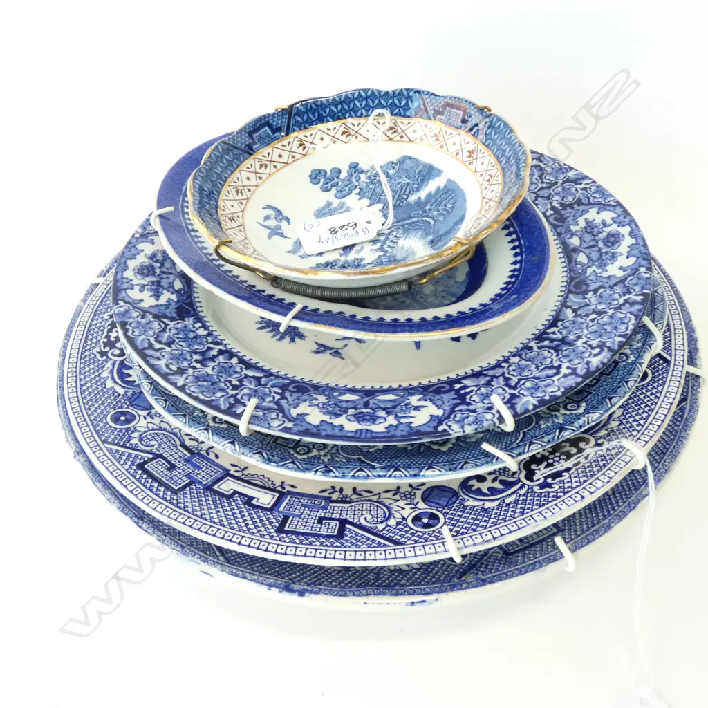 6 BLUE AND WHITE PLATES INCLUDING R/WORCESTER D 270 MM Image 1++