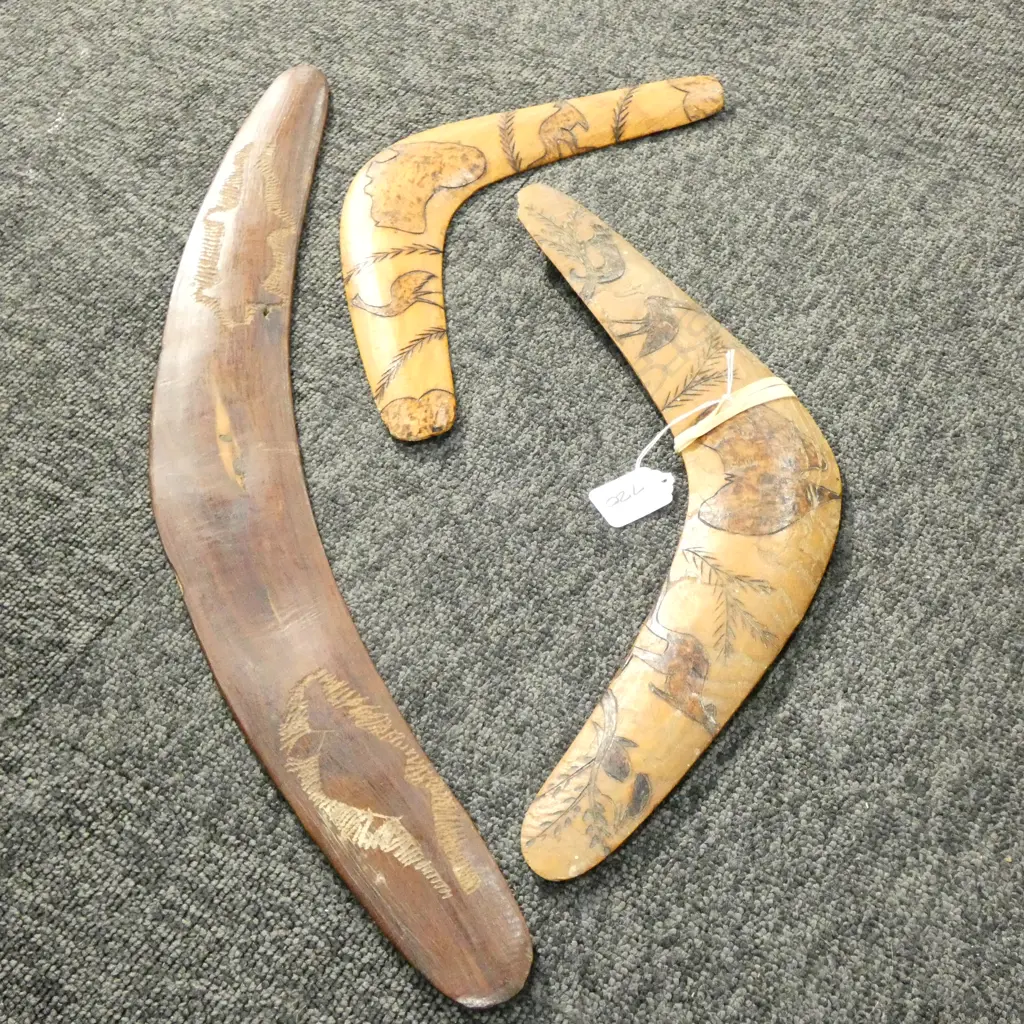 THREE ABORIGINAL BOOMERANGS Image 1++