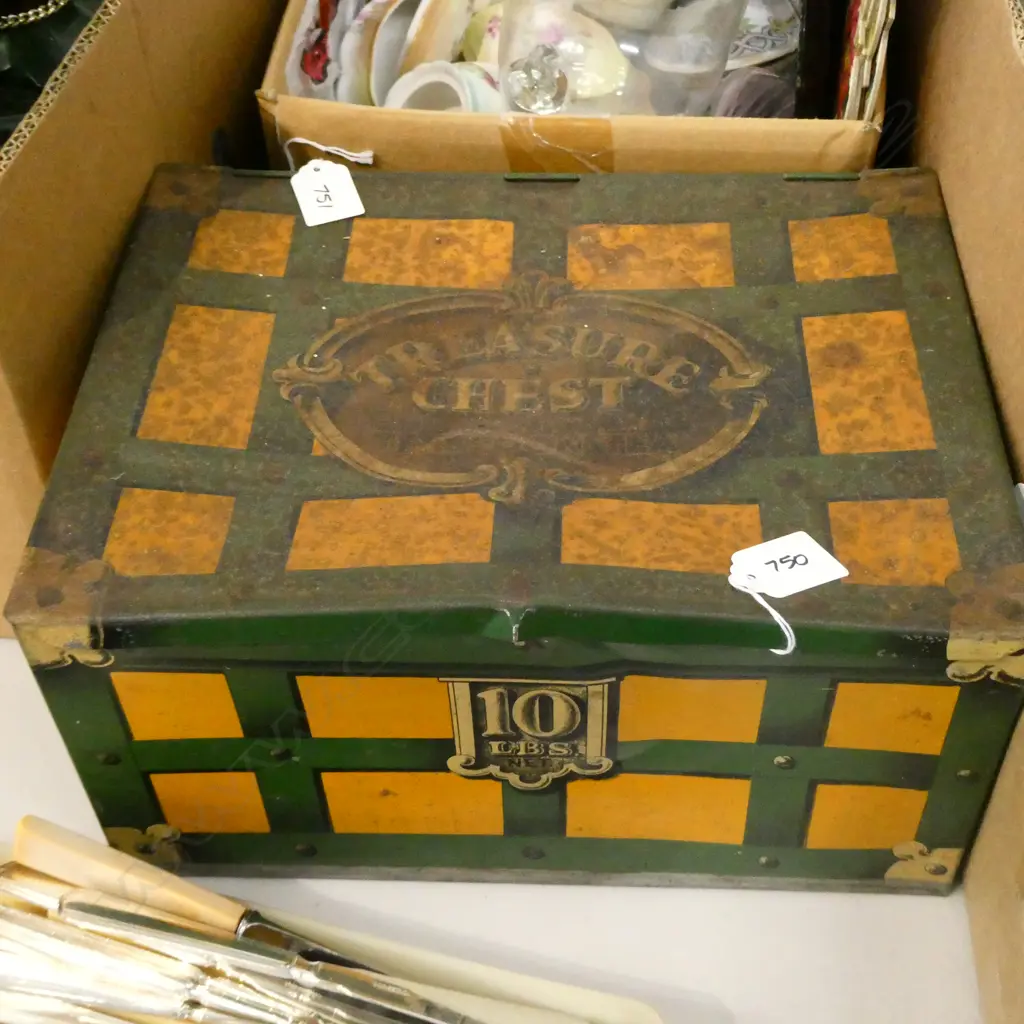 TIN TREASURE CHEST W. 320MM Image 1++