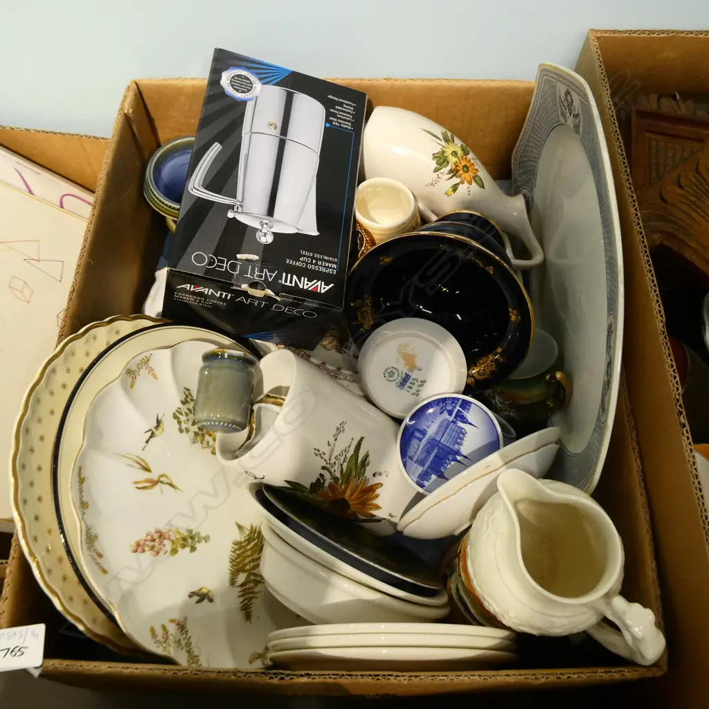 BOX LOT ASST CERAMICS; CROWN LYNN, R/COPENHAGEN, IRISH PORCELAIN ETC Image 1++