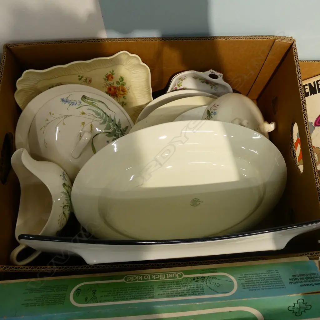 BOX LOT ASST. PLATTERS, CERAMICS, SALTS ETC Image 1++
