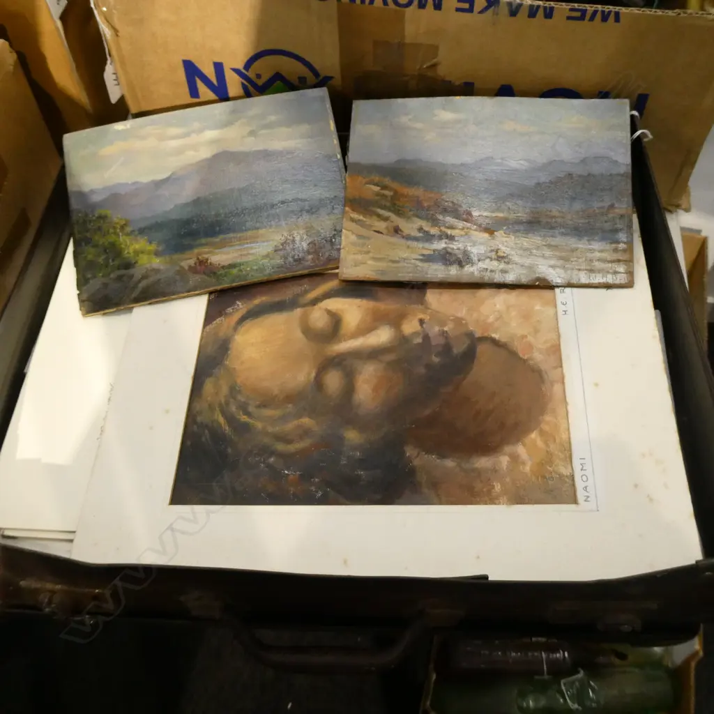 COLLECTION OF ARTWORKS BY H. E. READ + 2 SMALL UNFRAMED OILS Image 1++