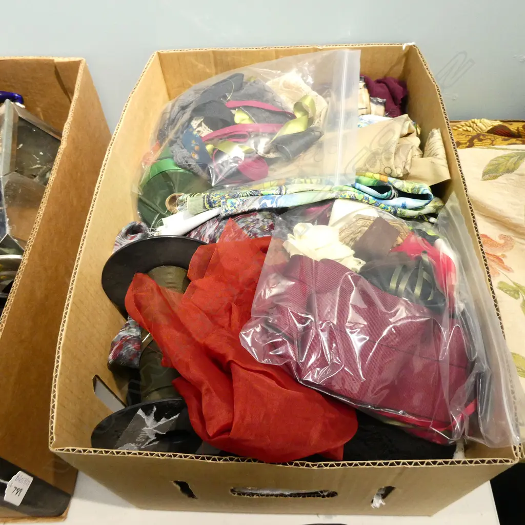BOX LOT ASST. FABRICS & TRIMS  Image 1++