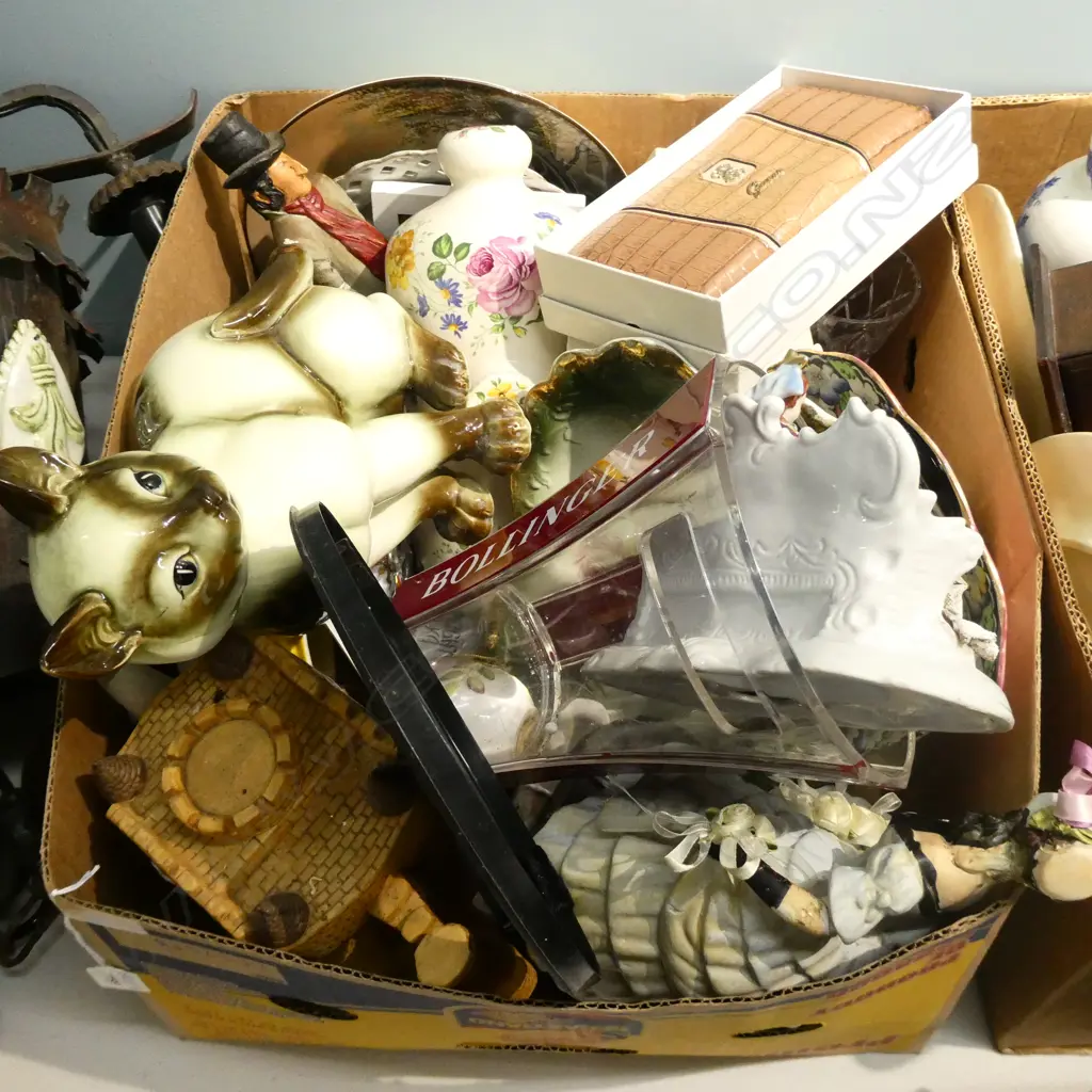 BOX LOT ASST. CHINA, MALING, CRYSTAL, GUESS WALLET, ETC Image 1++