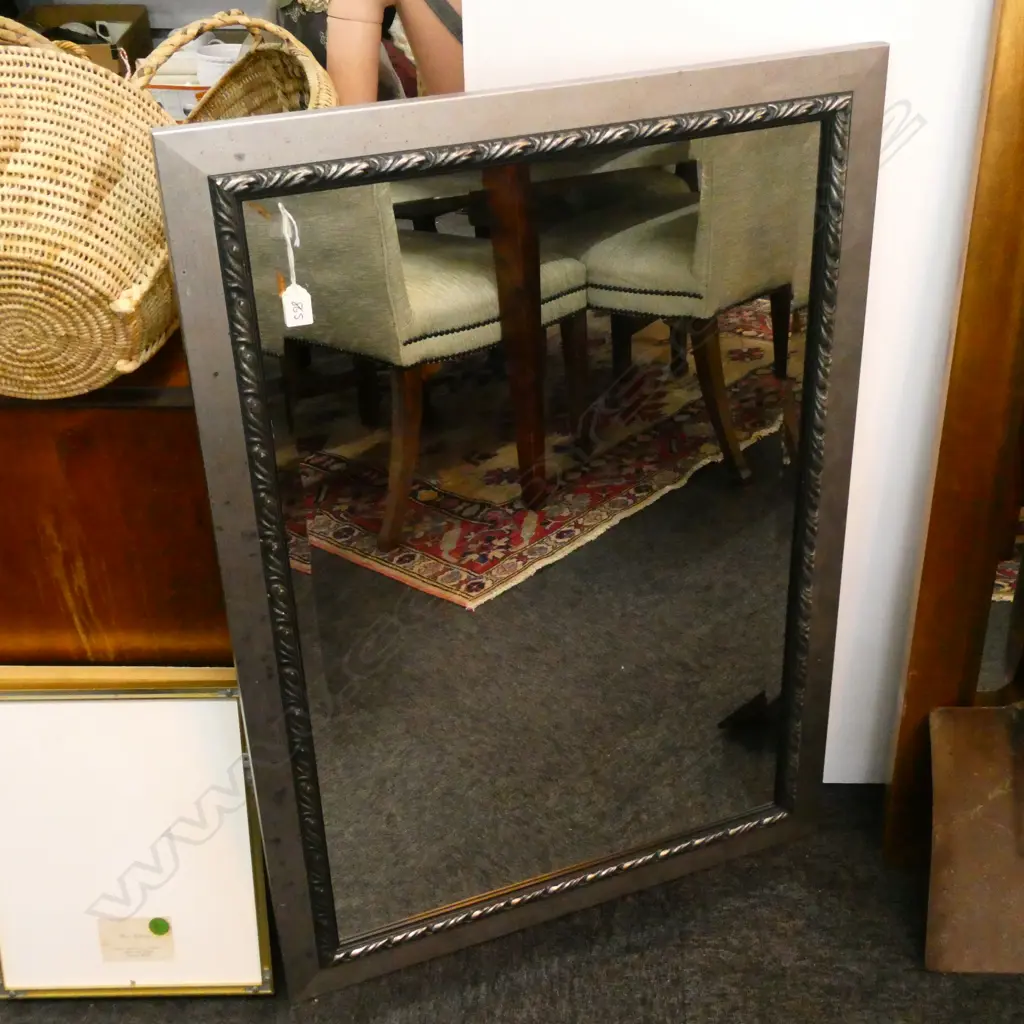 SILVER WALL MIRROR Image 1++