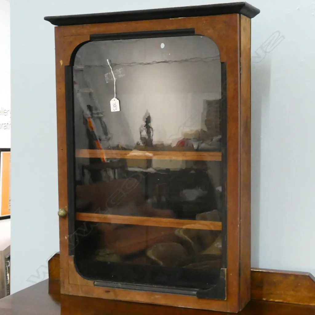 GLAZED CUPBOARD H. 780MM Image 1++