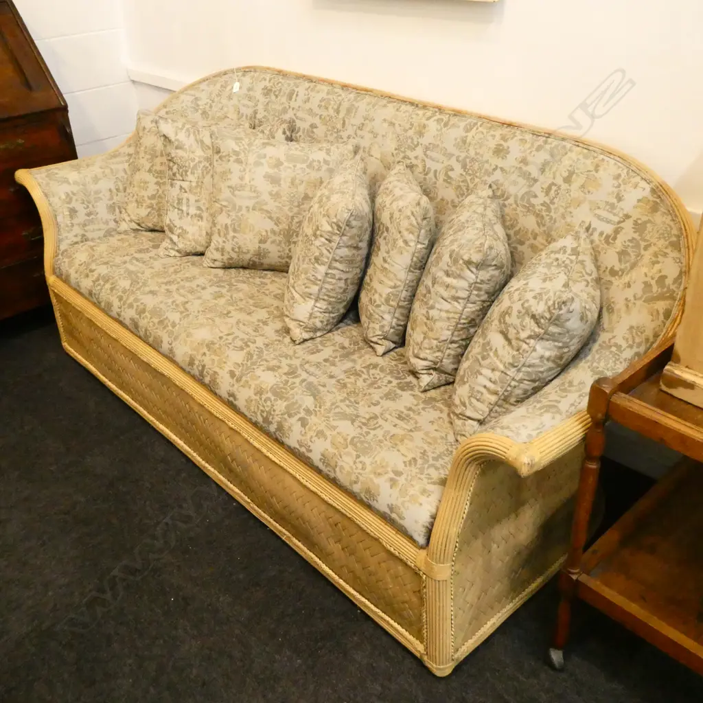 CANE SOFA WITH 4 ARM CHAIRS Image 1++