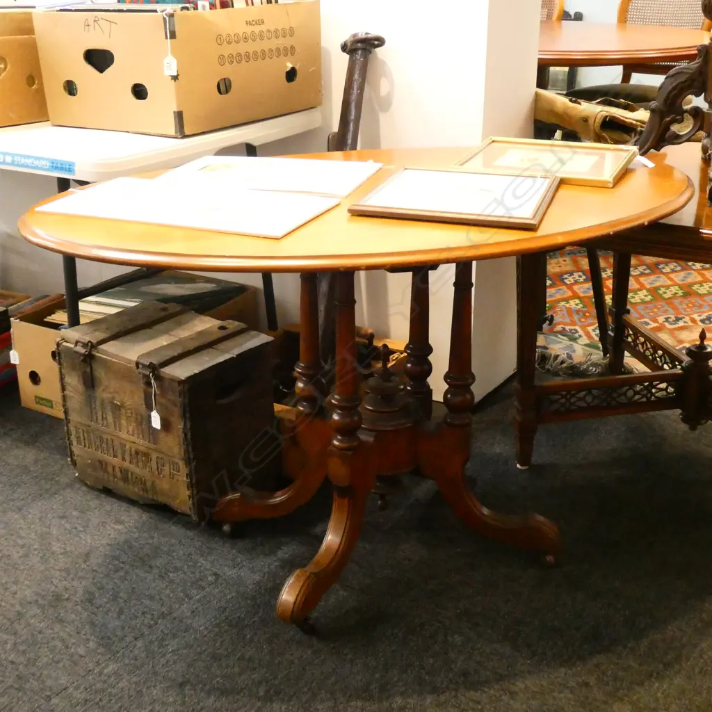KAURI OVAL LOO TABLE L 1190 MM Image 1++