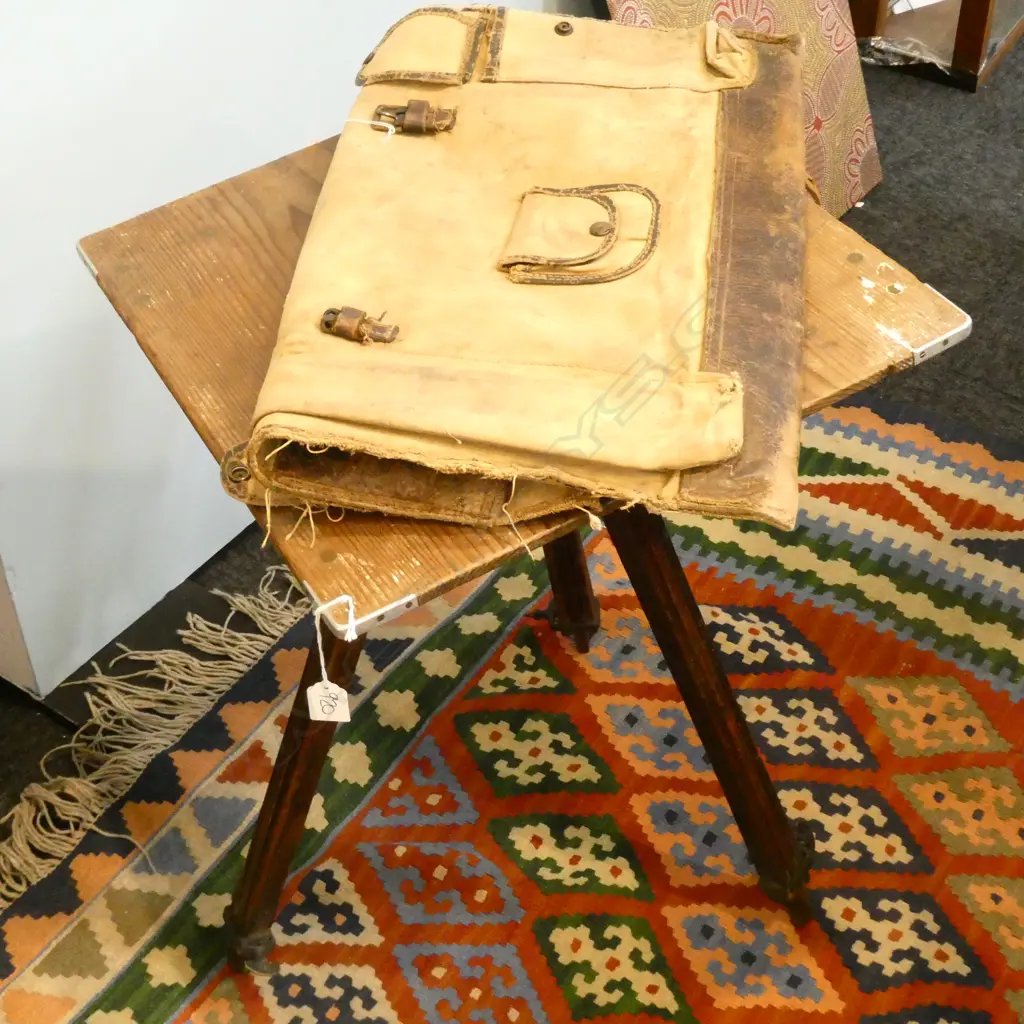 EARLY 20THC TRAVELLING/FOLDING TRIPOD TABLE... Image 1++
