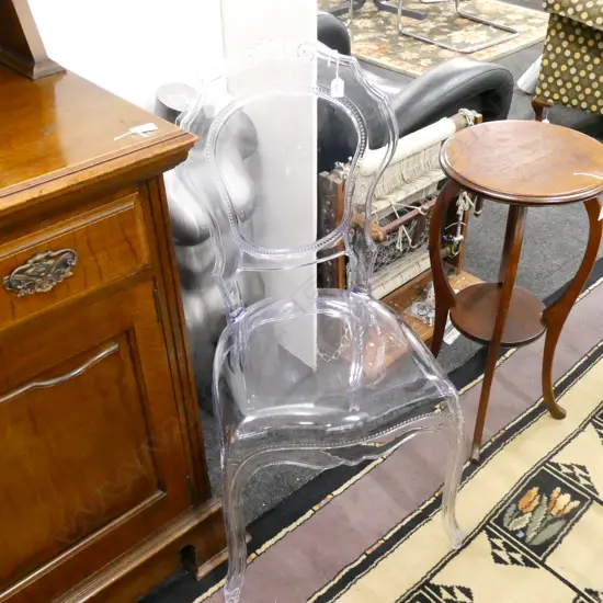 GHOST CHAIR
