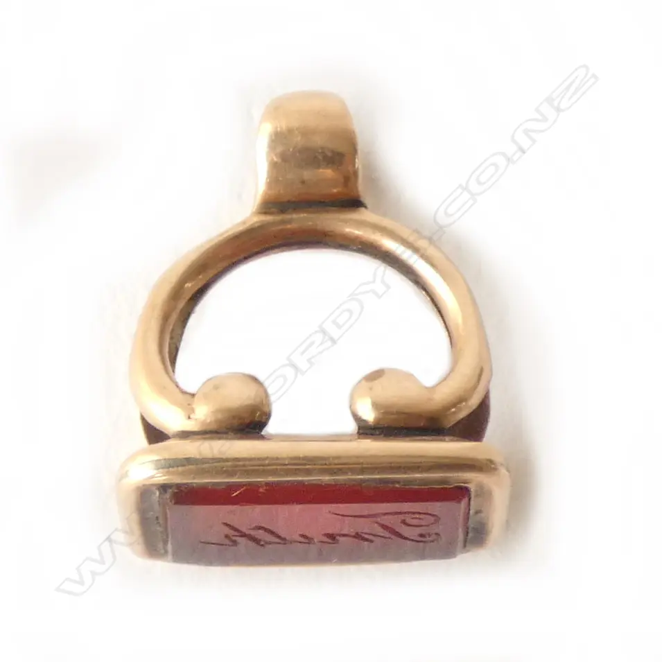 ANTIQUE 9CT FOB SEAL Image 1++