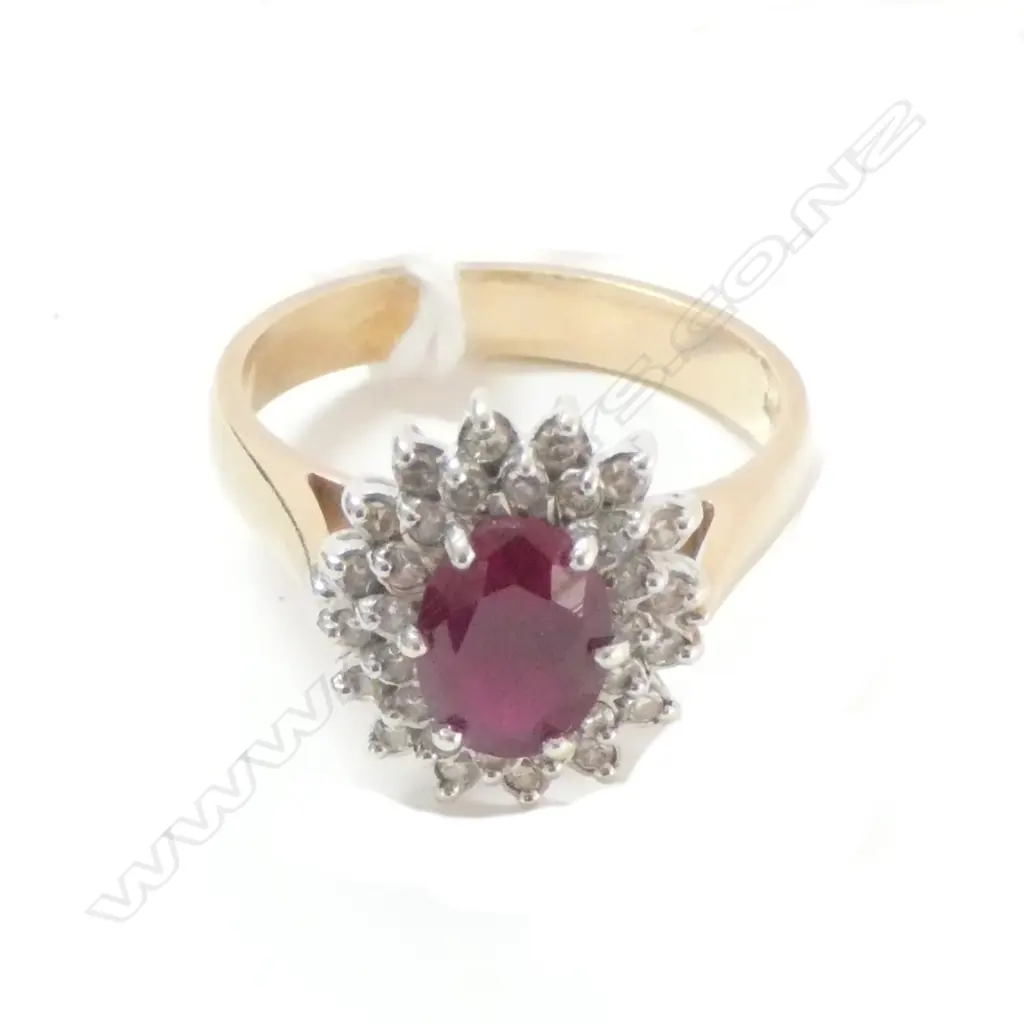 9CT CREATED RUBY STONE & DIAMOND RING 4.4 GRAMS Image 1++