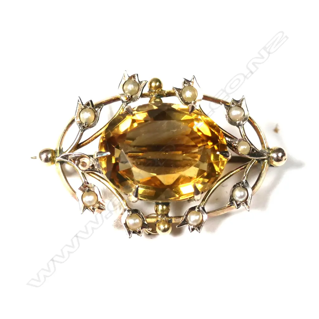 9ct CITRINE? & SEED PEARL BROOCH Image 1++