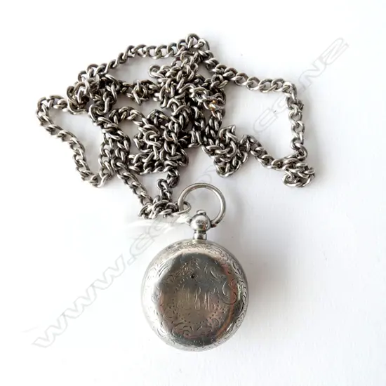 Sterling Silver Sovereign Case with chain, Birm 1900