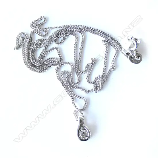 9CT WHITE GOLD & DIAMOND PENDANT CHAIN