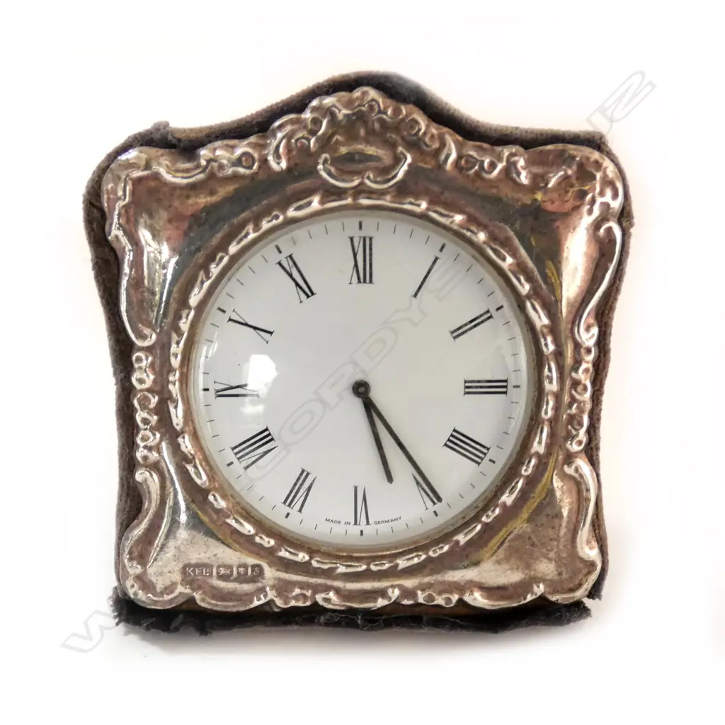SM STG FRAMED BEDSIDE CLOCK 65 X 70 MM Image 1++