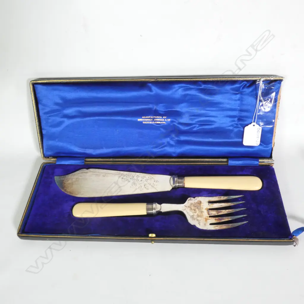 FISH SERVING SET, BOXED Image 1++