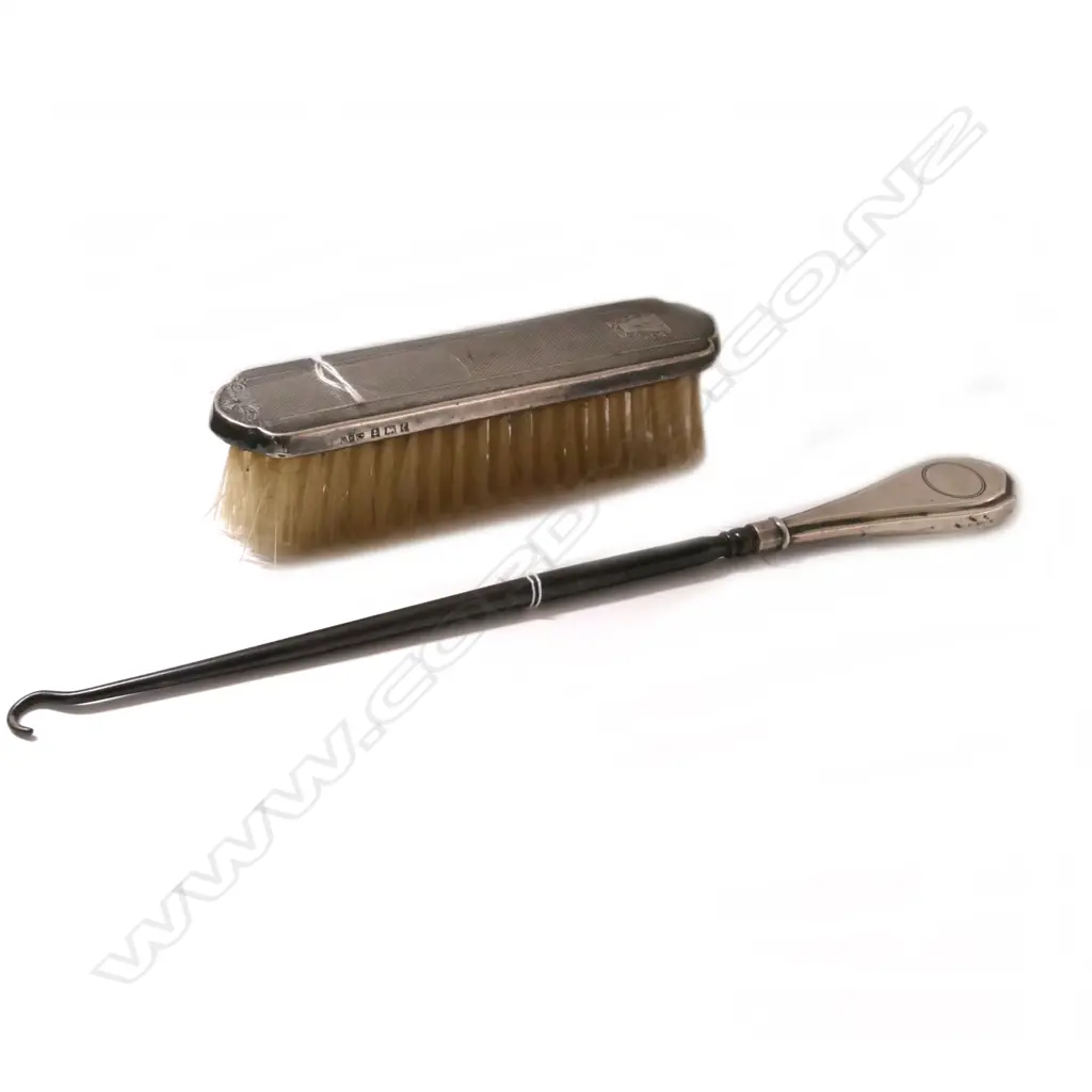 STG SILVER DRESSING TABLE ITEMS X 2 Image 1++