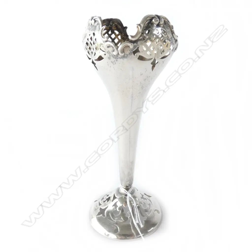 TRUMPET VASE 800 SILVER 55 GR  Image 1++