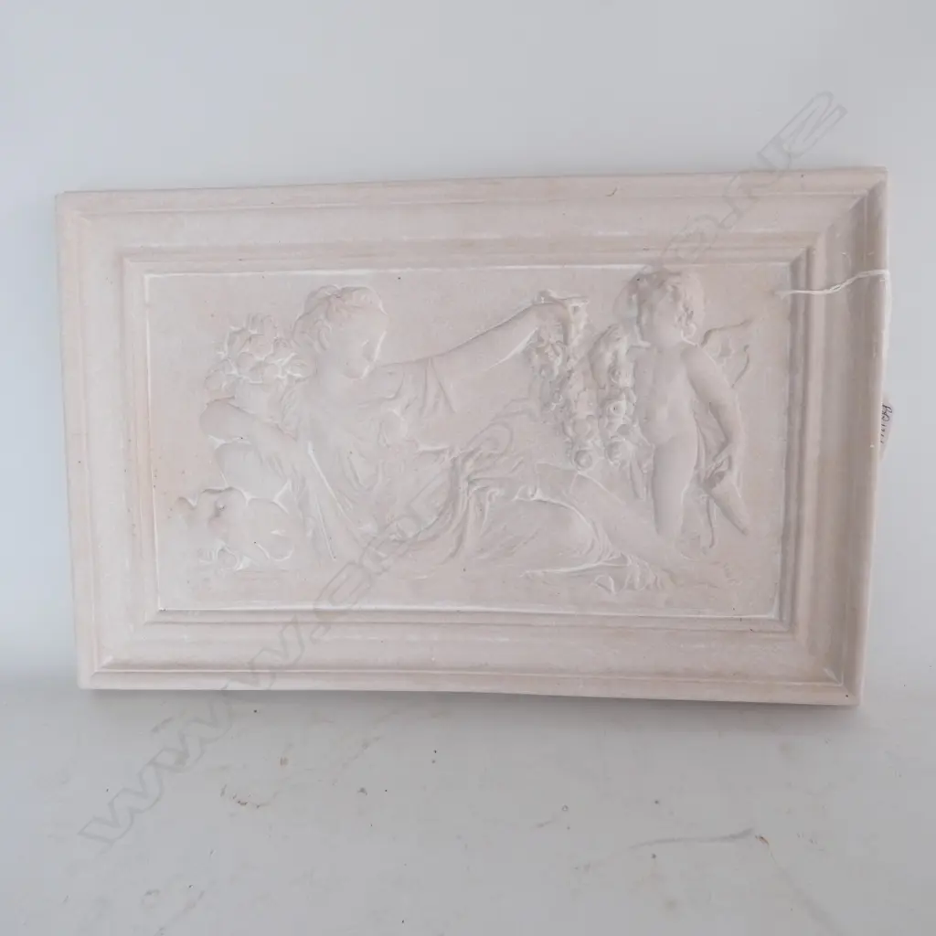 CAST STONE CLASSICAL PLAQUE L. 420MM Image 1++