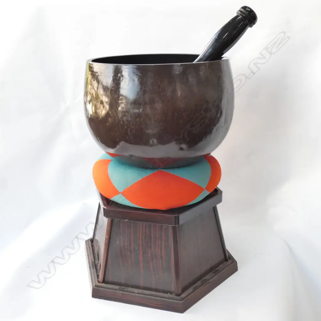 JAPANESE VINTAGE BRONZE SINGING BOWL Image 1++
