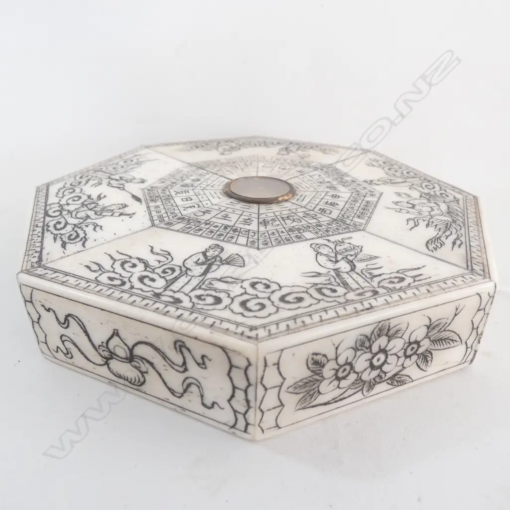 CHINESE BONE COMPASS (NEEDS ATTENTION) Image 1++