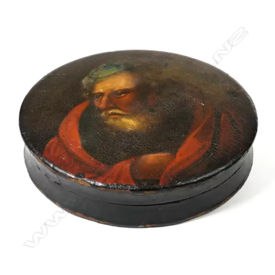 A 19thC papier-mâché snuff box