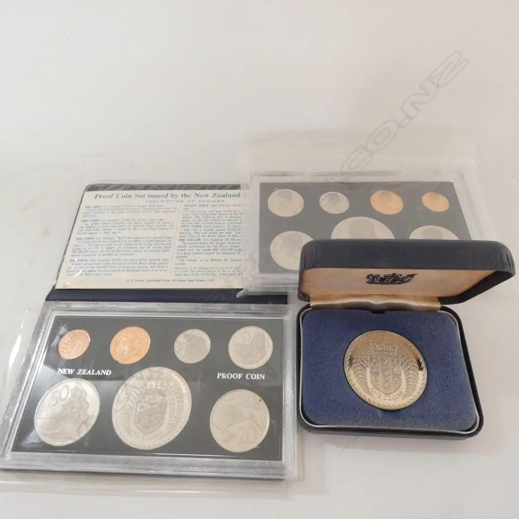 NZ TREASURY PROOF COIN SETS 1972,75, 1 UNC. COIN  Image 1++