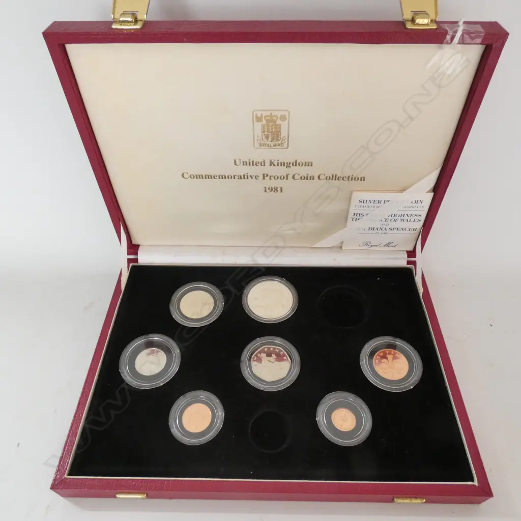 UNITED KINGDOM 1981 PROOF COIN COLLECTION, 2 COINS MISSING Image 1++