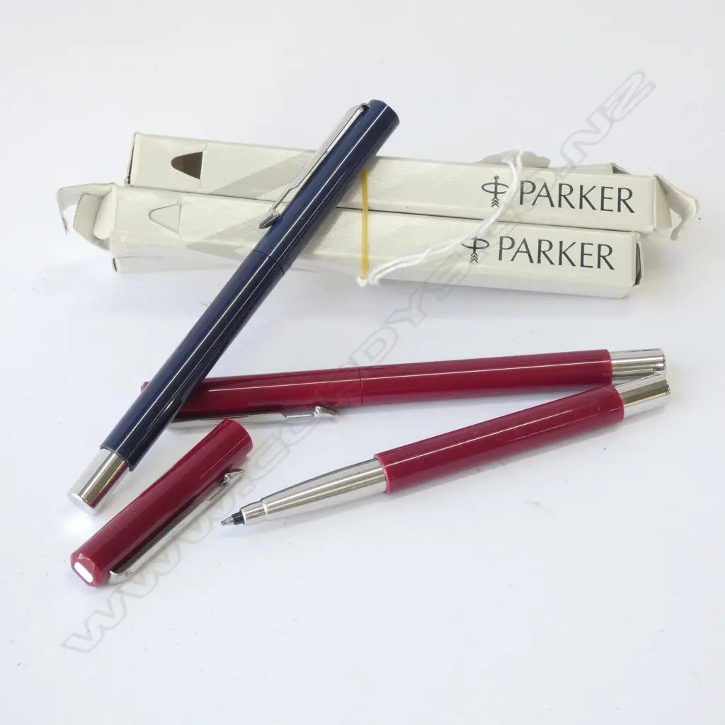 3 PARKER ROLLER BALL PENS NEW IN BOX Image 1++