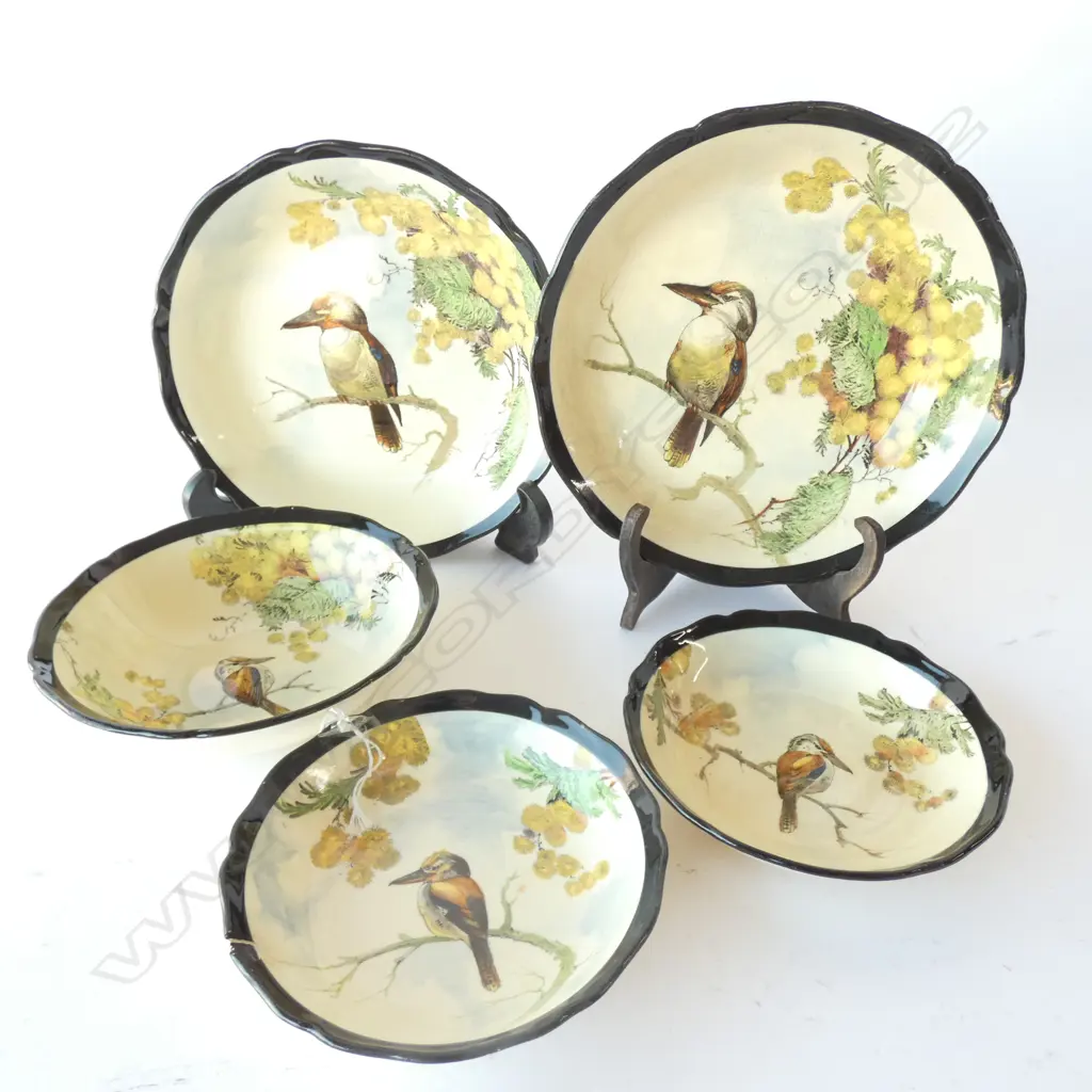 5 ROYAL DOULTON KOOKABURRA BOWLS, ASSORTED SIZES Image 1++