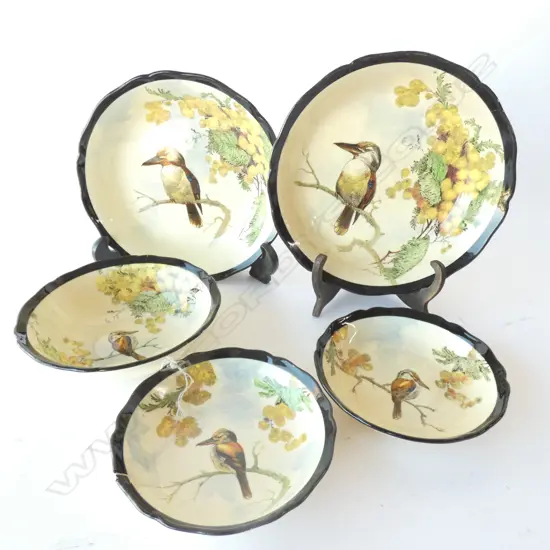5 ROYAL DOULTON KOOKABURRA BOWLS, ASSORTED SIZES
