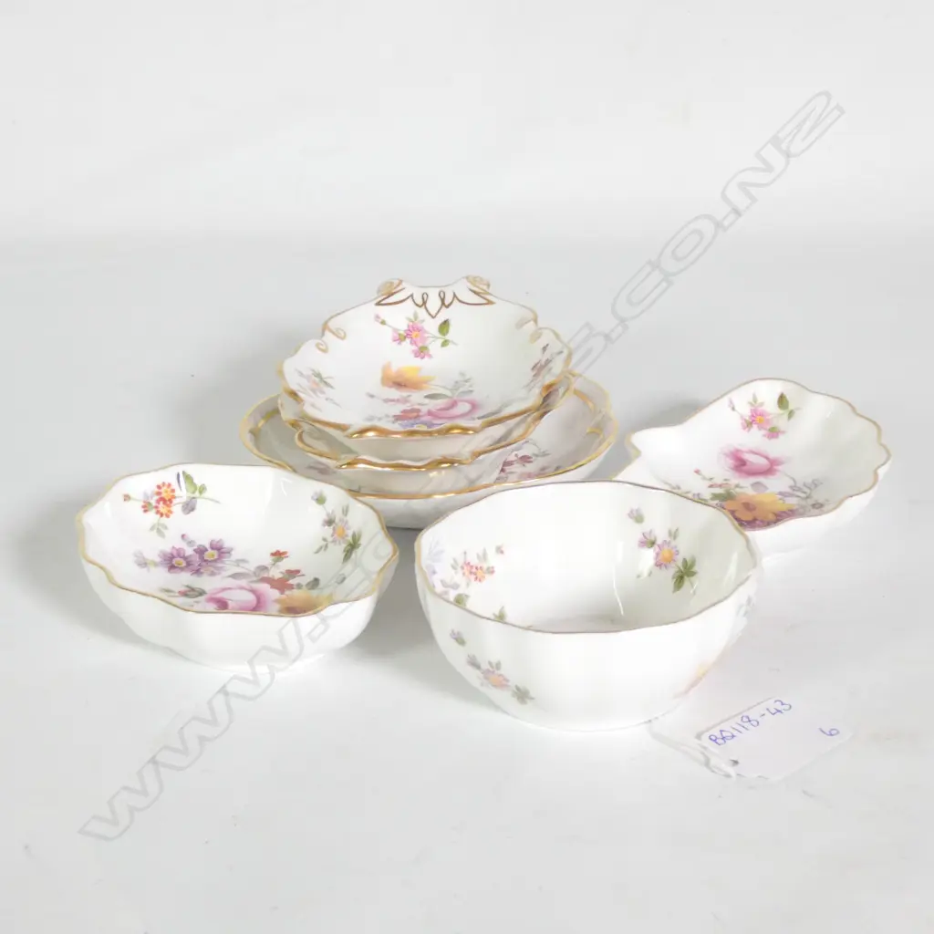 ROYAL CROWN DERBY, DERBY POSIES, 6 SM. DISHES Image 1++