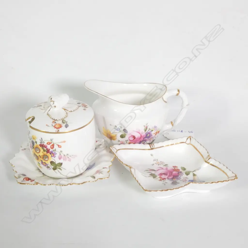 ROYAL CROWN DERBY, JUG, LIDDED POT, 2 SMALL DISHES Image 1++