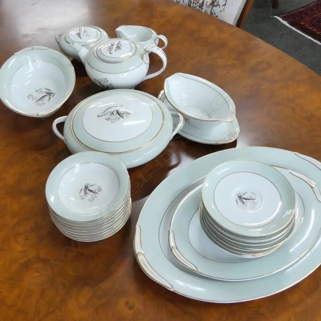 NORITAKE PART DINNER SET, CARLISLE, 26 PCS Image 1++