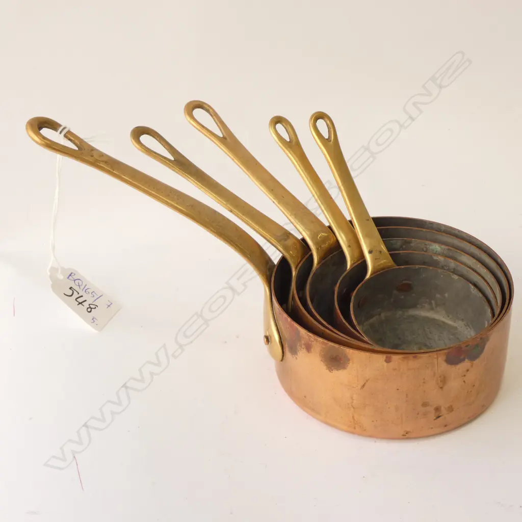 5 SMALL FRENCH STYLE GRADUATING COPPER PANS 100MM DIA Image 1++