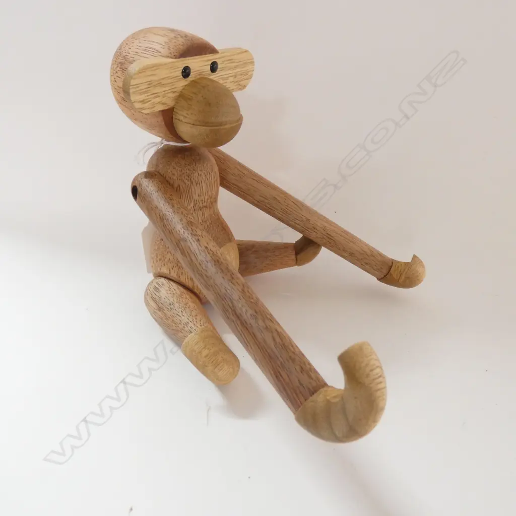 WOODEN DANISH KAY BOJESEN-STYLE MONKEY, H. 190MM Image 1++