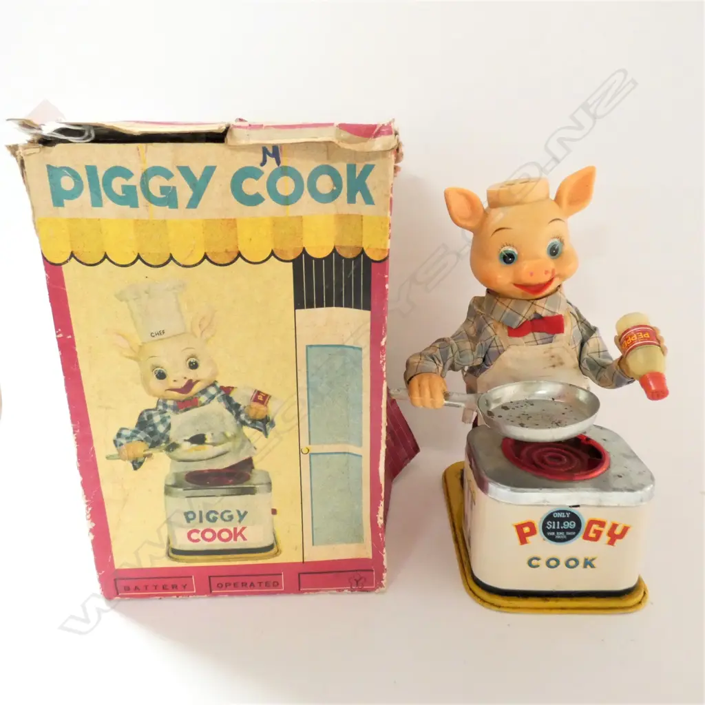 PIGGY COOK BATTERY OPERATED TOY, BOXED Image 1++