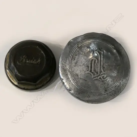 2 VINTAGE US HUB CAPS; BUICK & 'P' (OR 'J'), DIA. 80MM BOTH AF