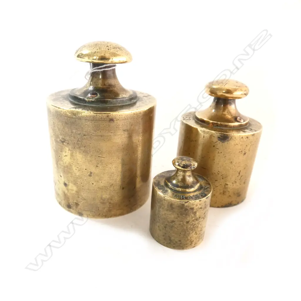 SET 3 BRASS WEIGHTS  Image 1++