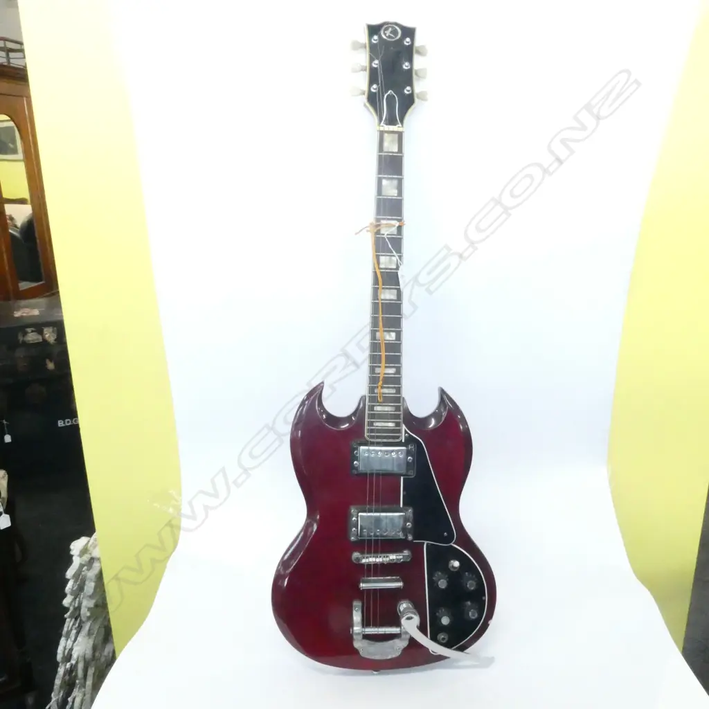 VINTAGE GUITAR Image 1++