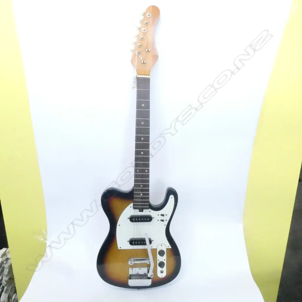 VINTAGE GUITAR Image 1++