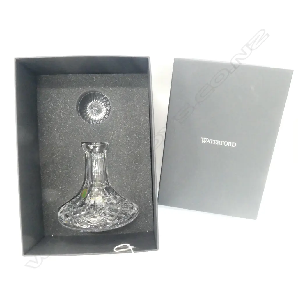WATERFORD LISMORE SHIP'S DECANTER H.190mm. BOXED Image 1++
