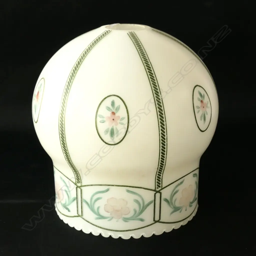 ART NOUVEAU STYLE FROST GLASS LAMP SHADE, H. 145mm Image 1++