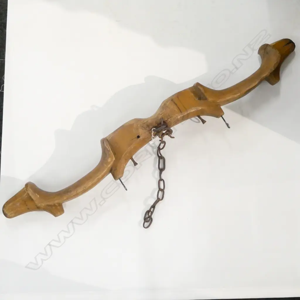 WOODEN YOKE, L. 1235MM Image 1++